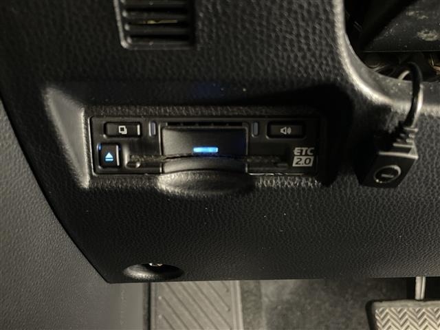 Toyota NOAH 2023 7467602-7
