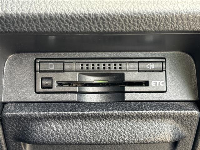 Toyota NOAH 2015 7467679-10