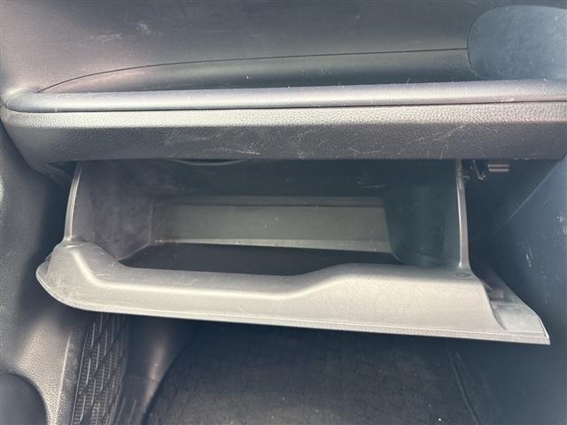 Toyota NOAH 2015 7467679-12