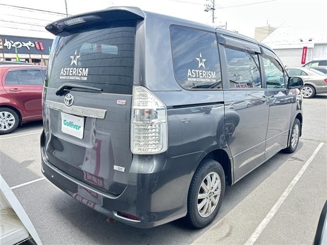 Toyota NOAH 2009 7467760-3