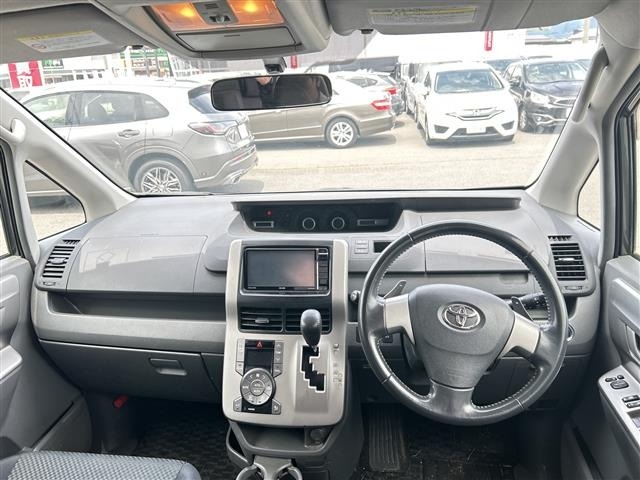 Toyota NOAH 2009 7467760-6