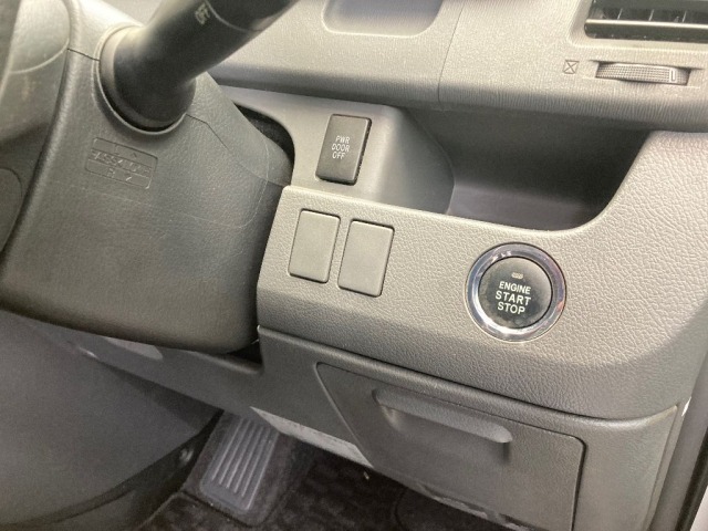 Toyota NOAH 2009 7467771-5