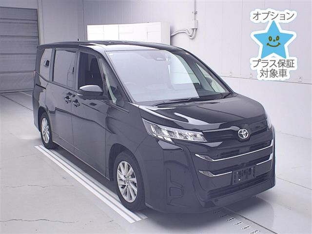 Toyota NOAH 2023 7468025-0