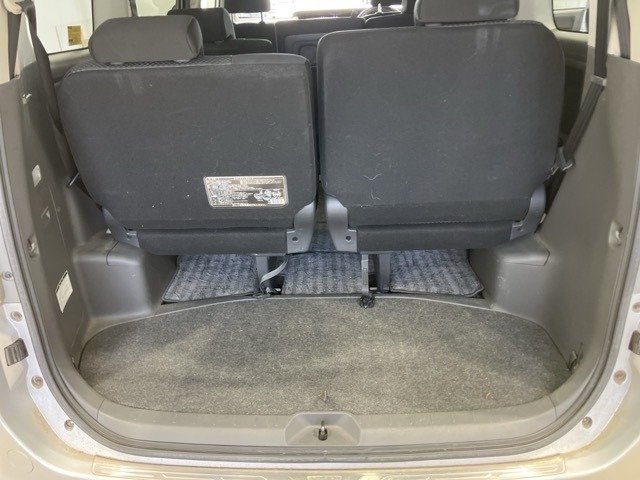 Toyota NOAH 2007 7468097-12