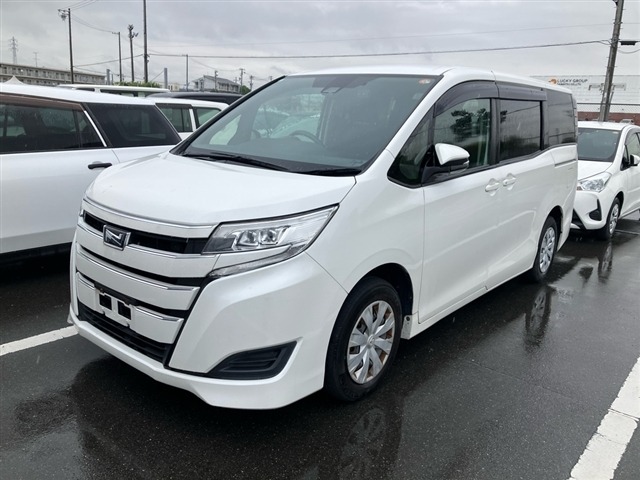 Toyota NOAH 2021 7468192-10