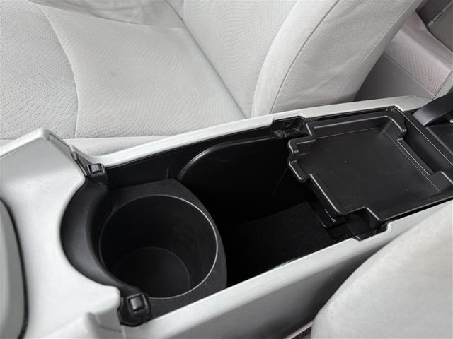 Toyota PRIUS 2010 7481905-11