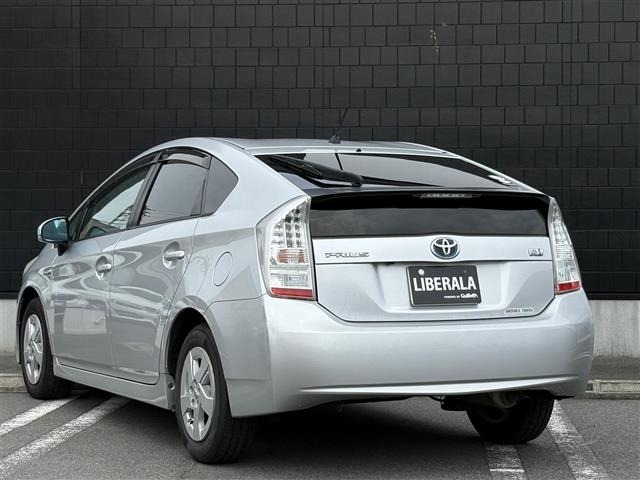 Toyota PRIUS 2010 7481905-13