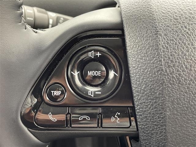 Toyota PRIUS 2021 7481906-5