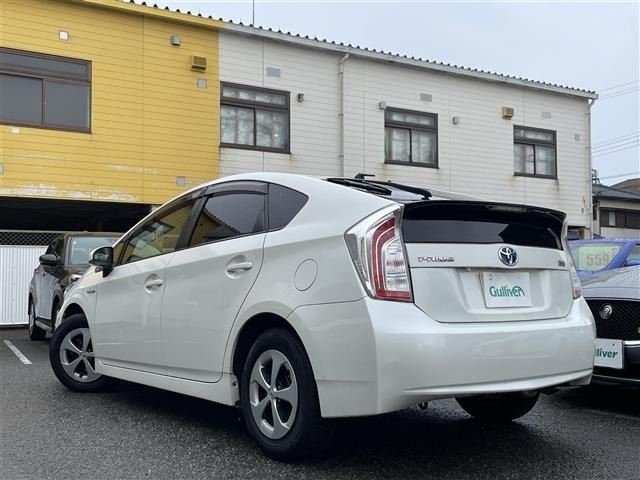 Toyota PRIUS 2014 7481914-17