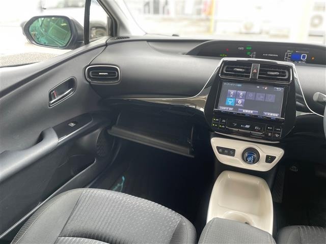 Toyota PRIUS 2016 7481915-23