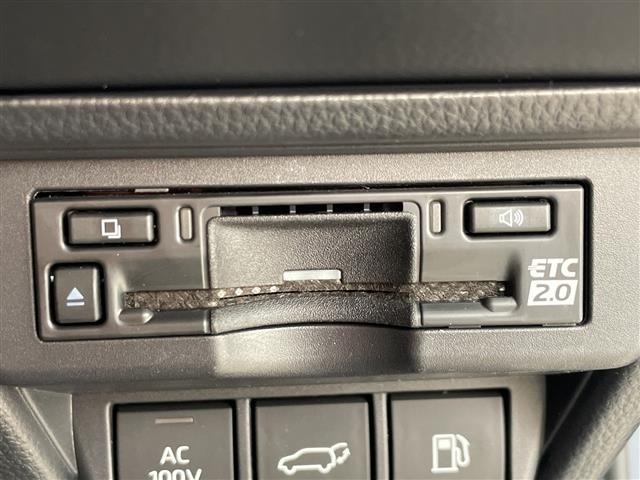Toyota PRIUS 2025 7481916-4