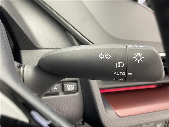 Toyota PRIUS 2025 7481917-10