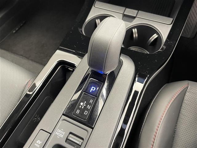 Toyota PRIUS 2025 7481917-12