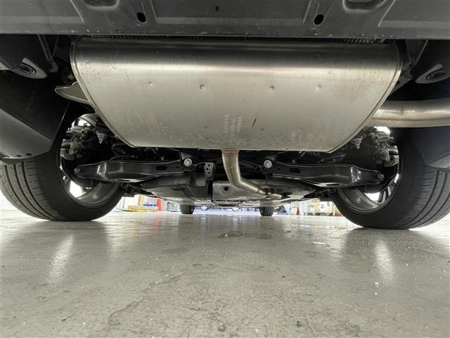 Toyota PRIUS 2025 7481917-13