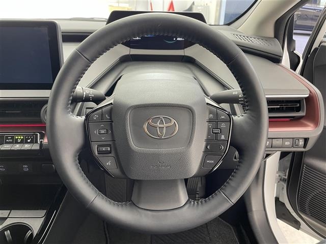 Toyota PRIUS 2025 7481917-3