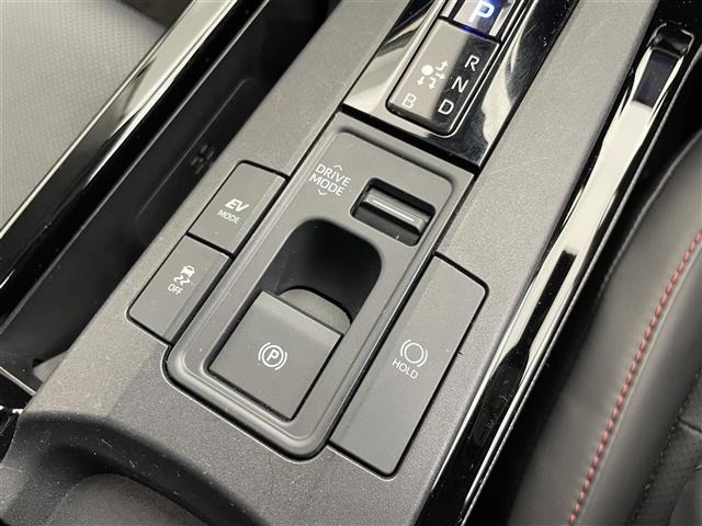Toyota PRIUS 2025 7481917-6