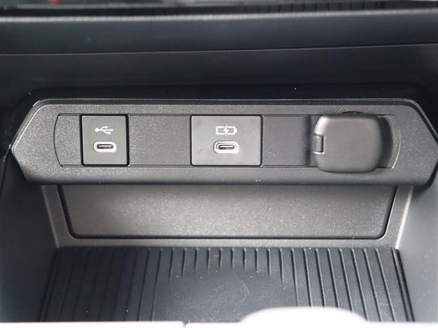 Toyota PRIUS 2023 7481921-1