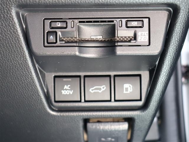 Toyota PRIUS 2023 7481921-7