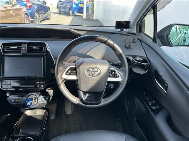 Toyota PRIUS 2016 7481929-4