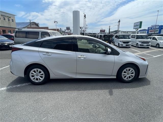 Toyota PRIUS 2019 7481931-6