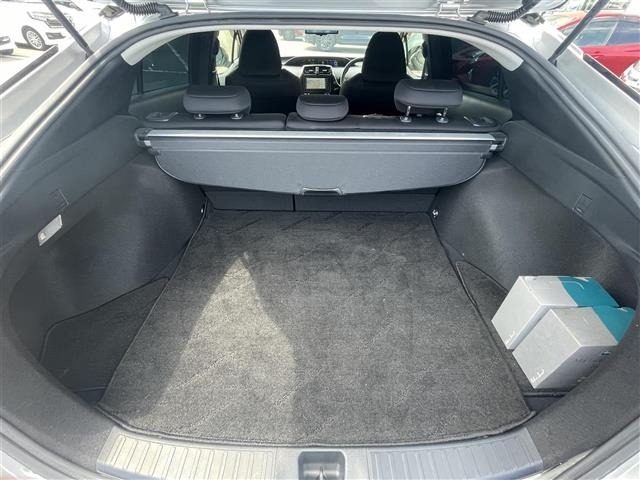 Toyota PRIUS 2019 7481931-9
