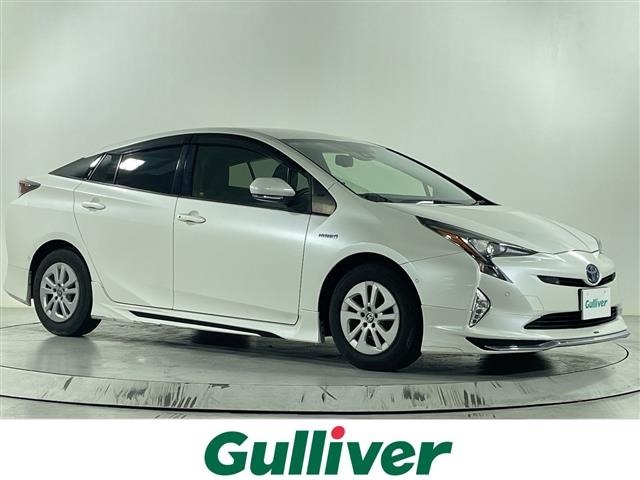 Toyota PRIUS 2018 7481934-0