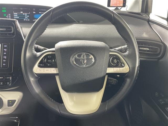 Toyota PRIUS 2018 7481934-1