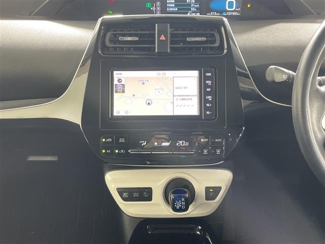 Toyota PRIUS 2018 7481934-10