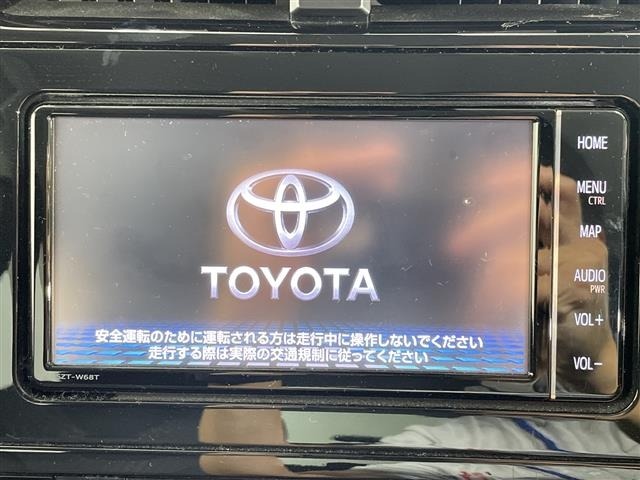 Toyota PRIUS 2018 7481934-16