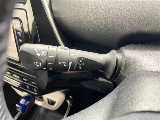 Toyota PRIUS 2018 7481934-7