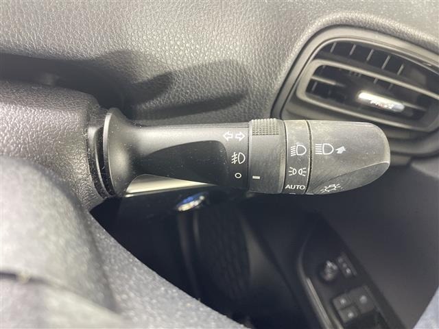 Toyota PRIUS 2018 7481934-8