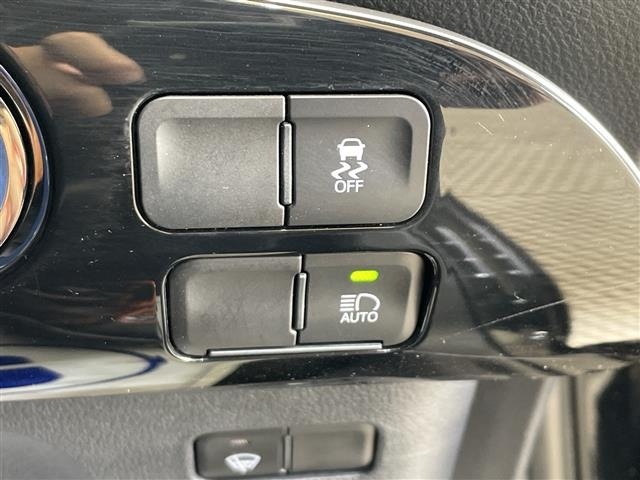 Toyota PRIUS 2019 7481942-10