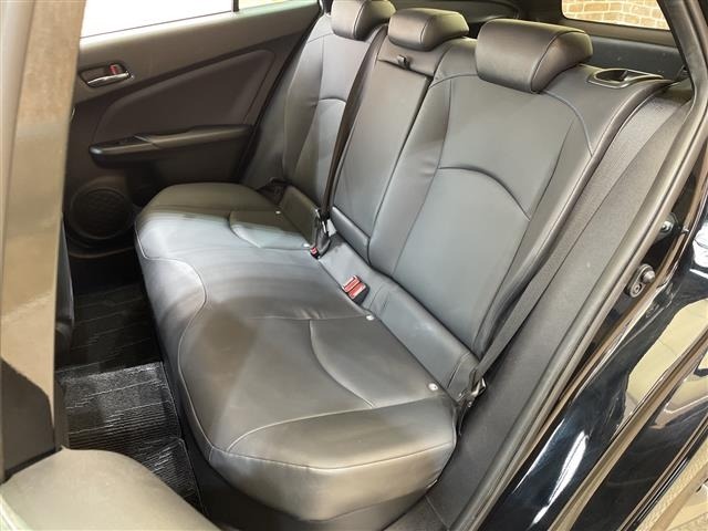 Toyota PRIUS 2019 7481942-6