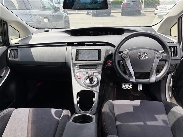 Toyota PRIUS 2012 7481943-2