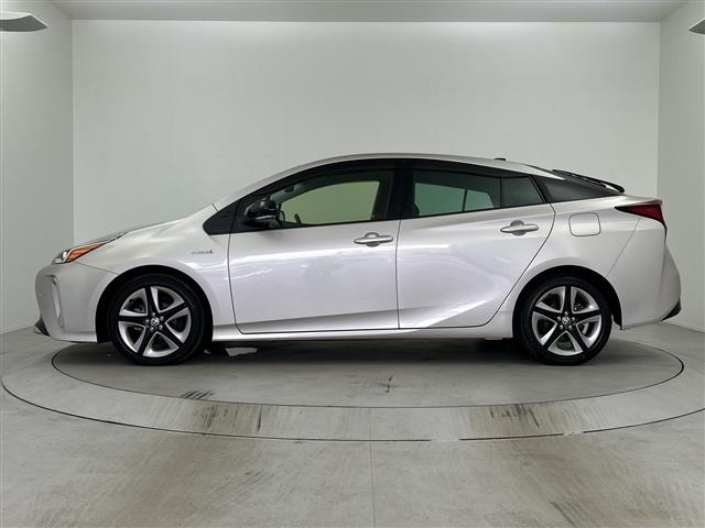 Toyota PRIUS 2019 7481964-11
