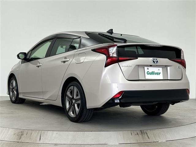 Toyota PRIUS 2019 7481964-13