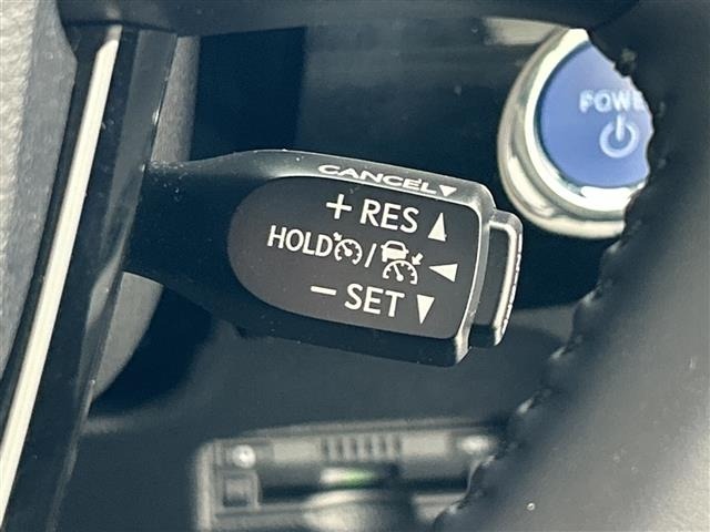 Toyota PRIUS 2019 7481964-8