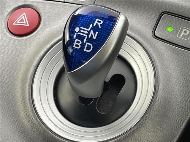 Toyota PRIUS 2012 7481973-9