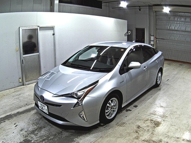 Toyota PRIUS 2018 7482077-4