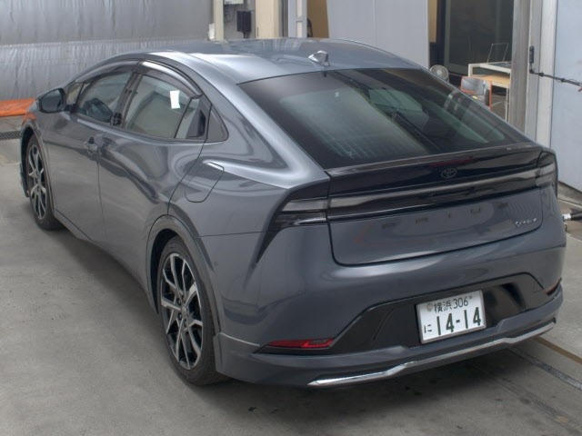 Toyota PRIUS 2024 7482104-1