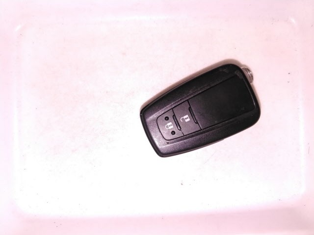 Toyota PRIUS 2018 7482105-10