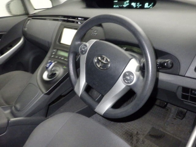 Toyota PRIUS 2011 7482107-3