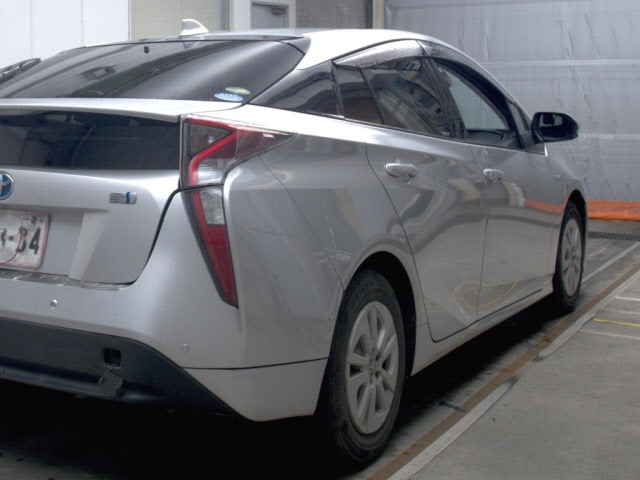 Toyota PRIUS 2016 7482108-5