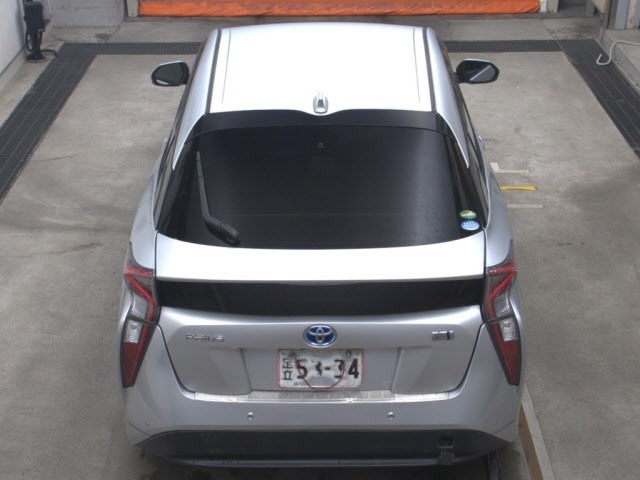 Toyota PRIUS 2016 7482108-7