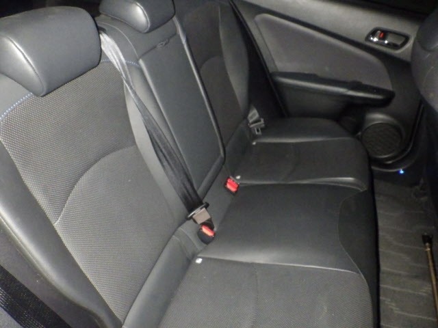 Toyota PRIUS 2019 7482110-8