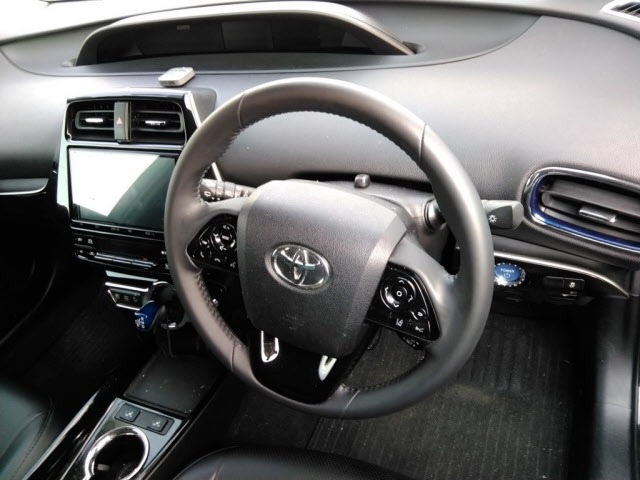 Toyota PRIUS 2020 7482113-3