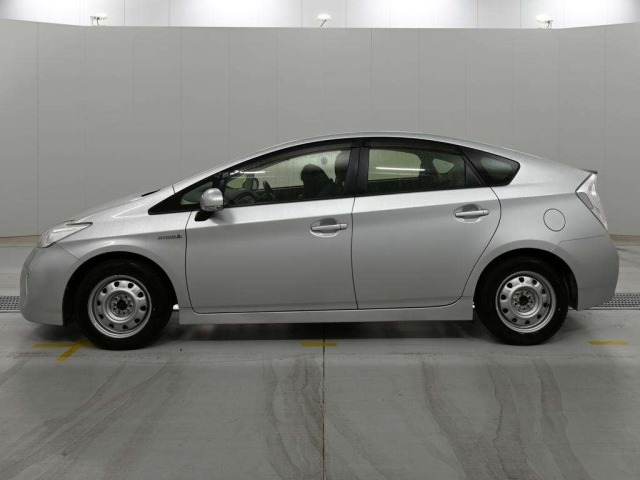 Toyota PRIUS 2015 7482117-4