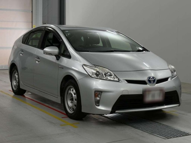 Toyota PRIUS 2015 7482117-5