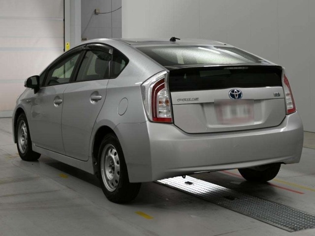 Toyota PRIUS 2015 7482117-6