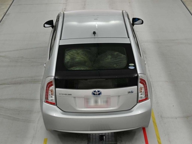 Toyota PRIUS 2015 7482117-8
